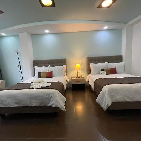 Hotel Shalom Riobamba Exteriör bild