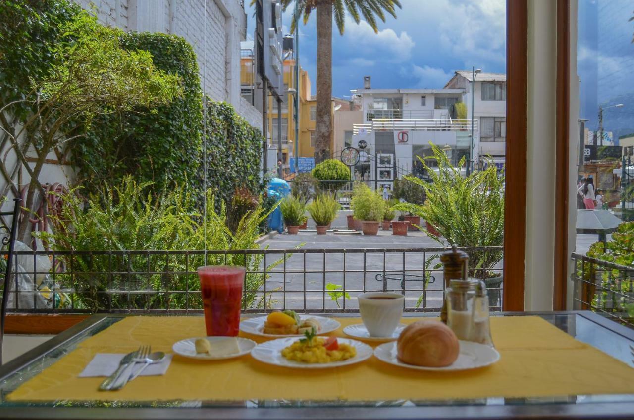 Hotel Shalom Riobamba Exteriör bild