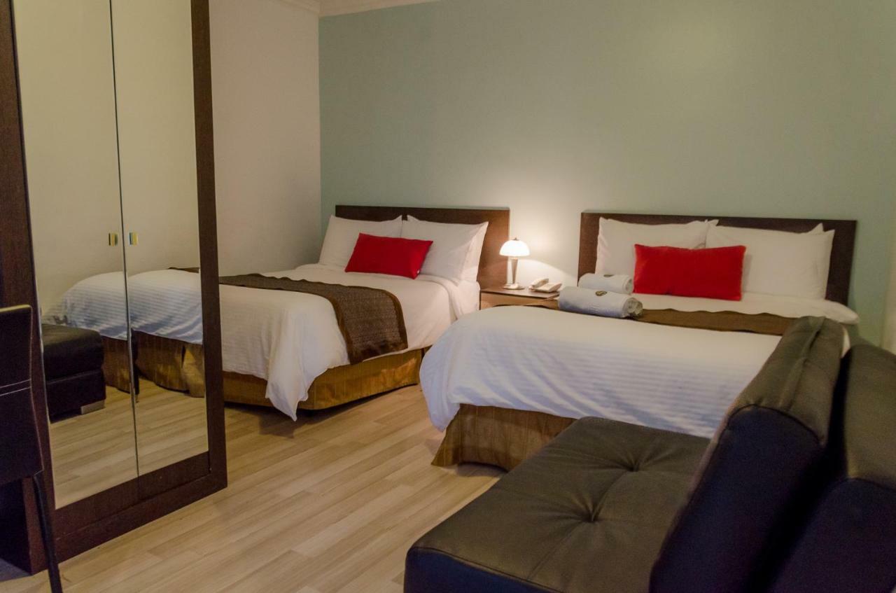 Hotel Shalom Riobamba Exteriör bild
