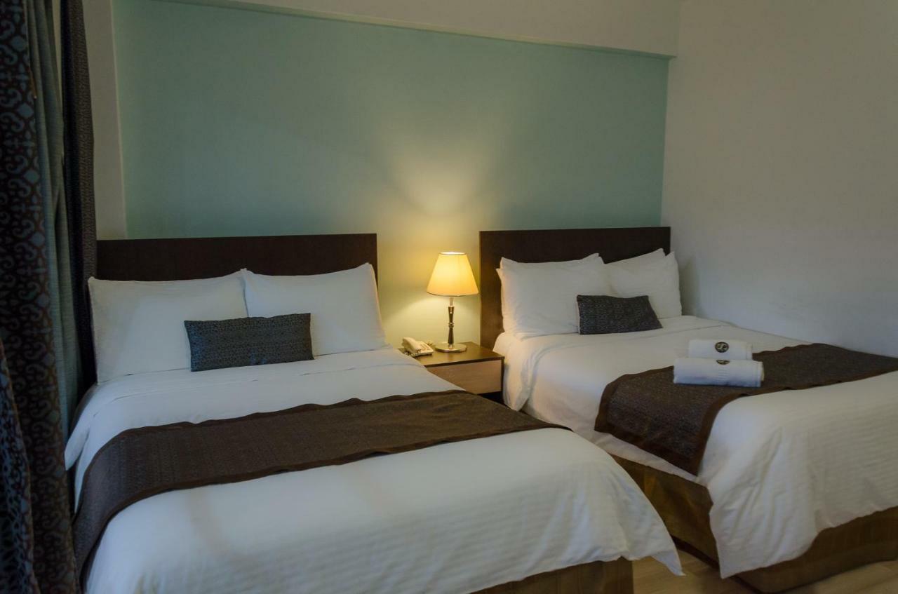Hotel Shalom Riobamba Exteriör bild